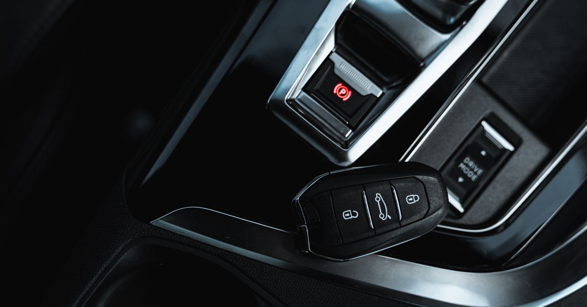 Ford car key fob — Harlem Locksmiths NYC