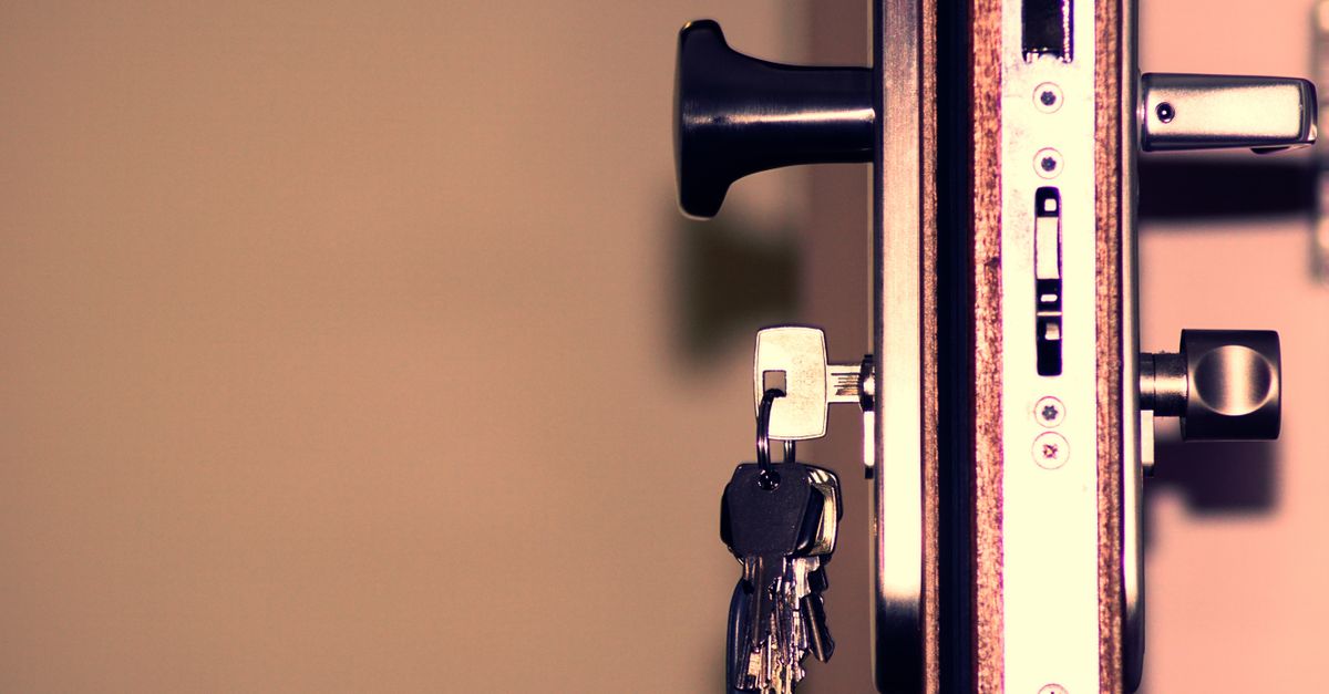 How Much Should an Emergency Locksmith Cost Near Me? — Harlem Locksmiths NYC